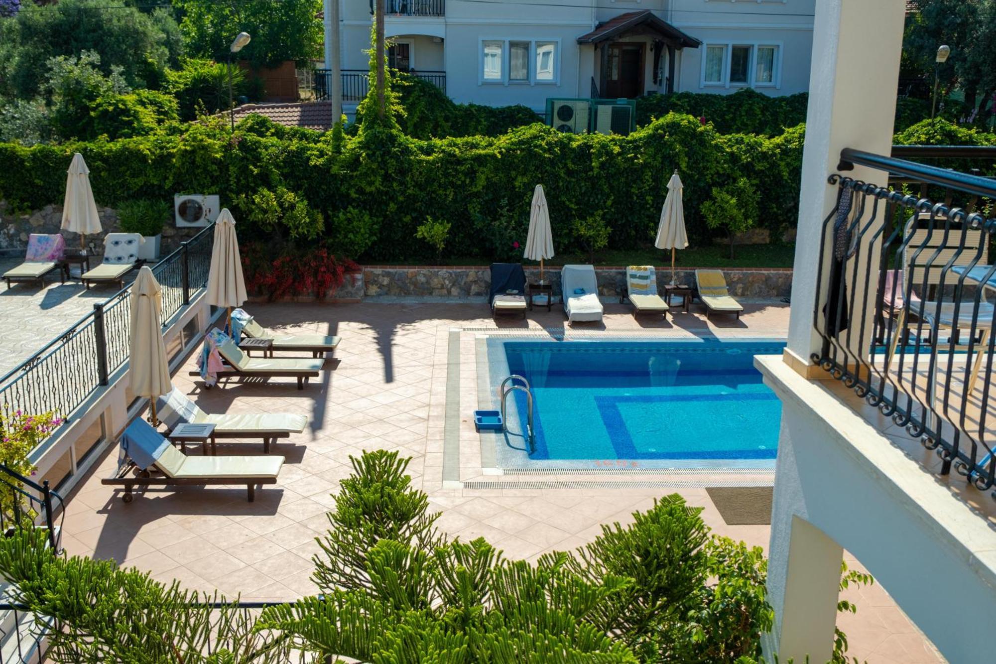 Sea Breeze Hotel And Apartments Ölüdeniz Esterno foto